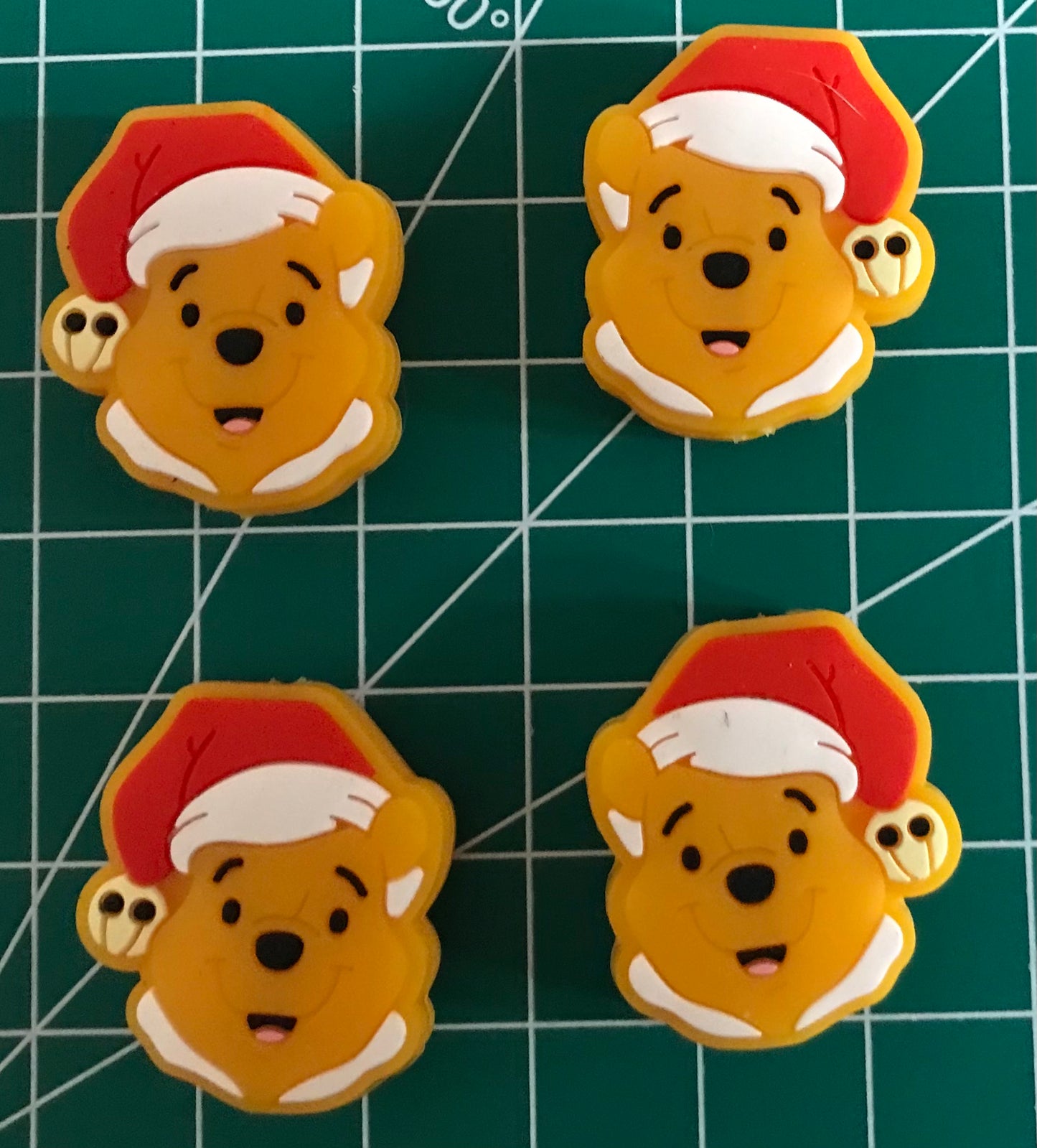 Santa Pooh Focal